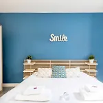 Charming - 2br 6p - Bastille *